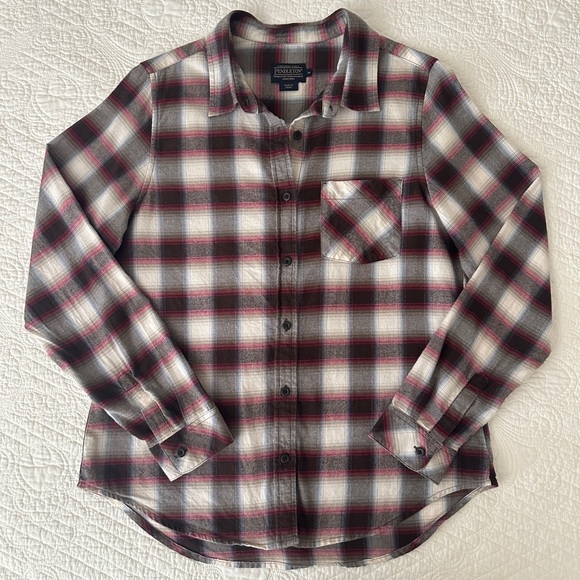 Pendleton Tops - Pendleton Women’s Plaid Flannel Button Down Shirt Long Sleeve Medium